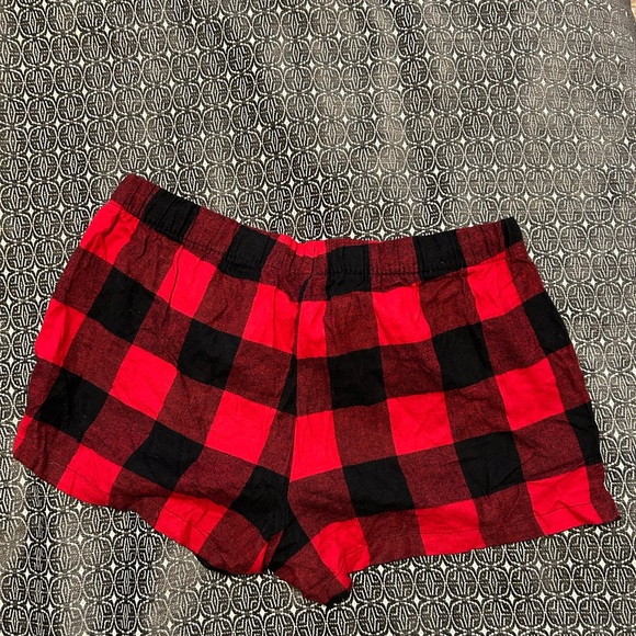 Old Navy PJ Shorts - Picture 4 of 4